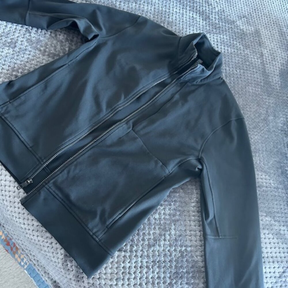 Lululemon Sojourn Black Jacket Men's M